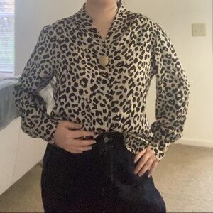 Leopard Print Blouse long sleeve v neck Top shirt metal button collared pleated